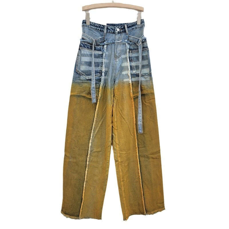 Vintage jeans for women, high waisted, loose fit, slimming and versatile straight leg.