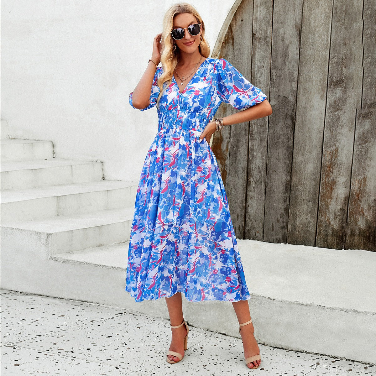 Vestido largo con cuello en V ceñido y cintura estampada informal para vacaciones de verano para mujeres europeas y americanas 