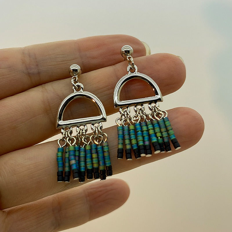 Pendientes de borla de cuentas de arroz hechos a mano, estilo bohemio, chapados en cobre, diseño de moda