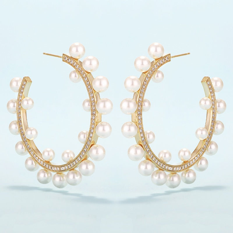 Retro Hong Kong style pearl earrings European and American earrings