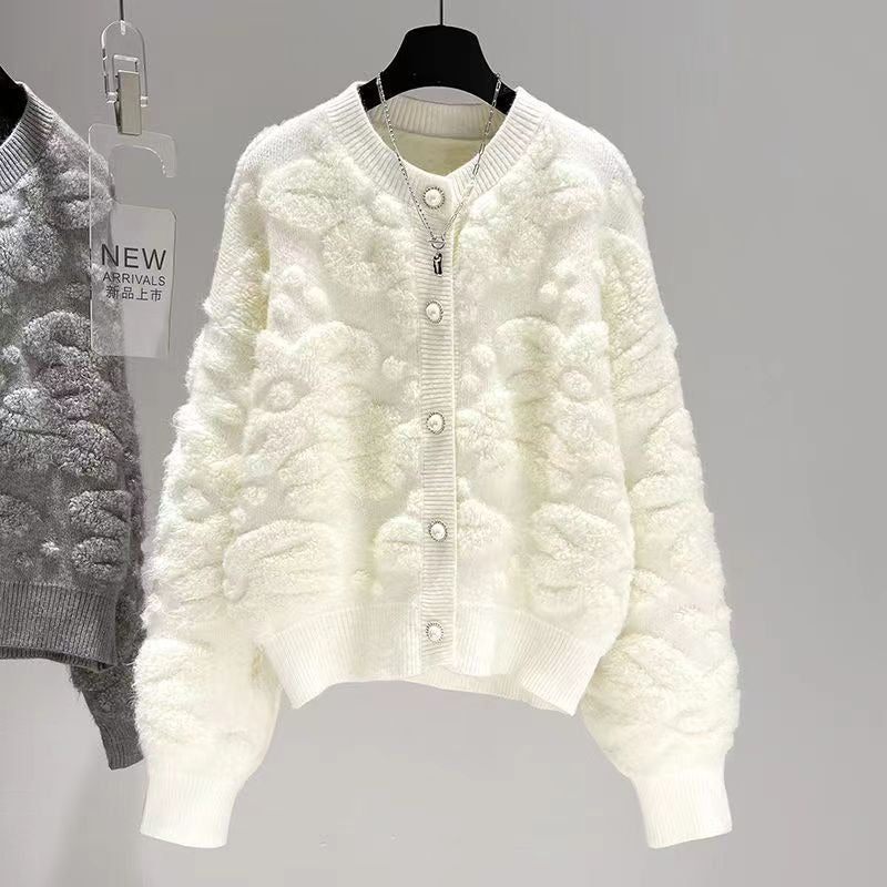 Chaqueta bordada con toalla Xiaoxiangfeng primavera y otoño nuevo cárdigan suelto estilo dama