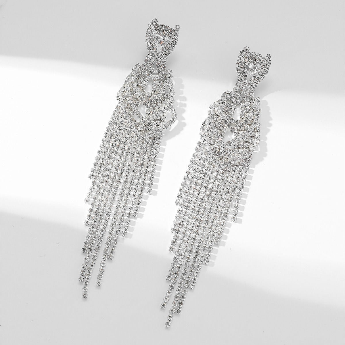 Pendientes de borla largos de diamantes de lujo para mujer, pendientes de novia elegantes y de alta gama