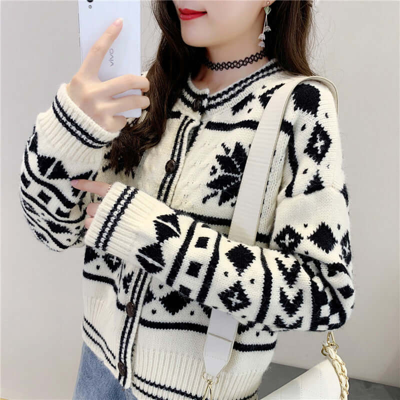 Small knitted sweater for women cardigan for women outerwear