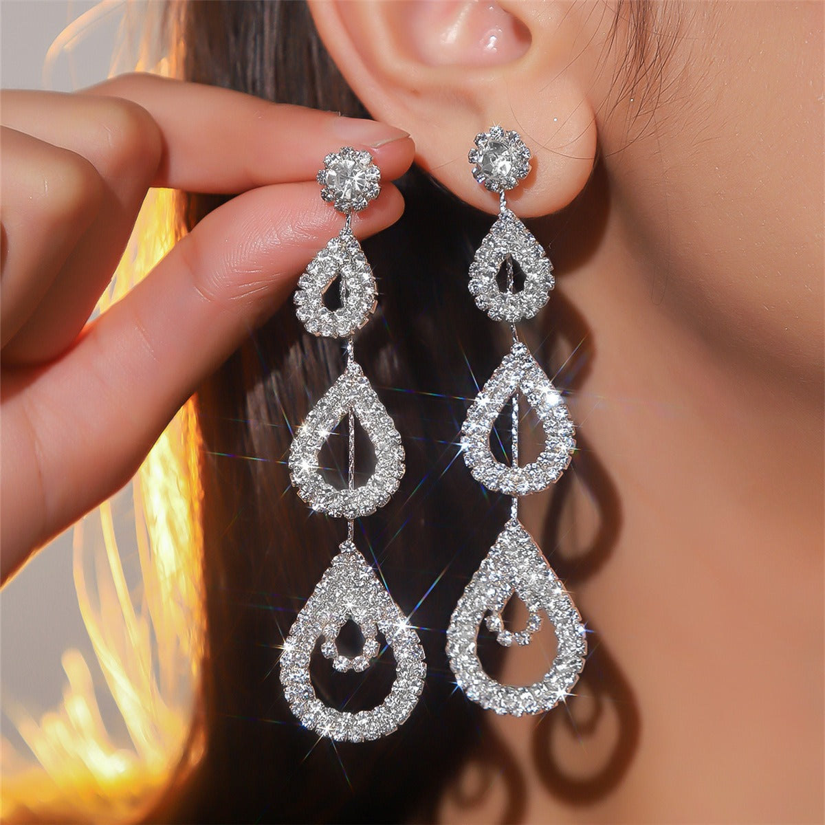 Pendientes largos personalizados exagerados súper brillantes con diamantes de imitación AB para mujer, joyería para oreja