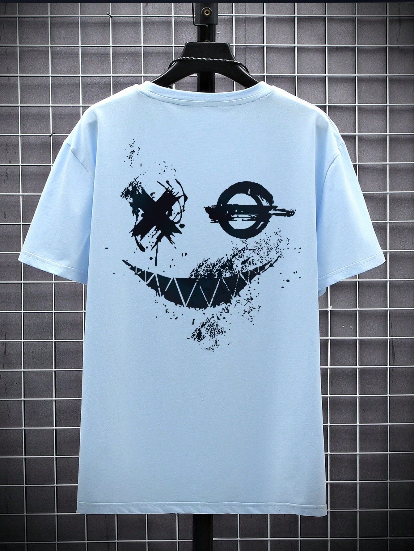 Manfinity Men Reflective Cartoon Graphic Tee