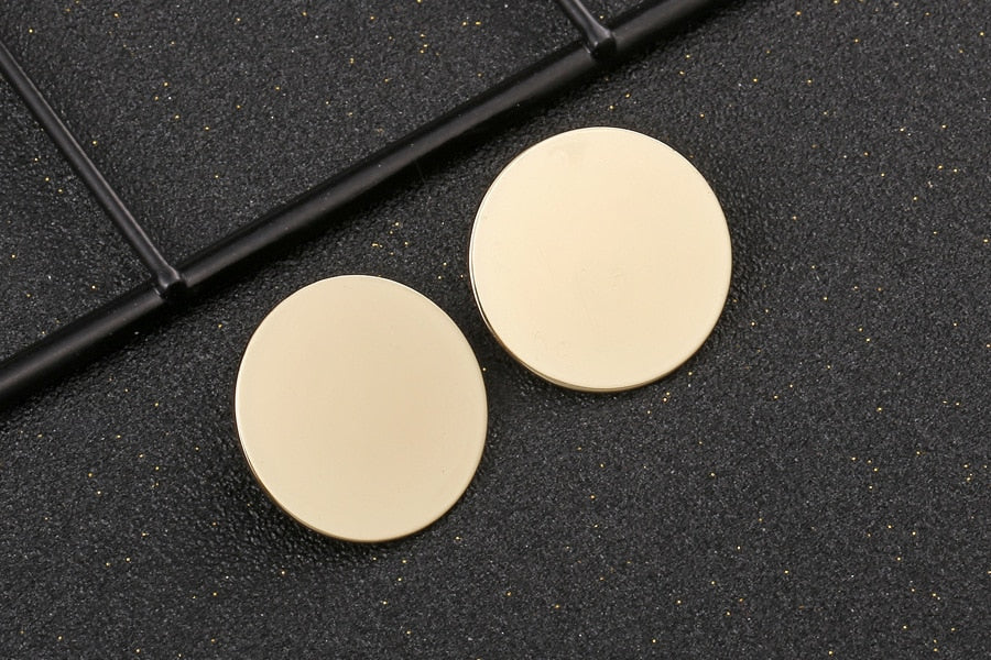 Round Shaped Golden Earrings