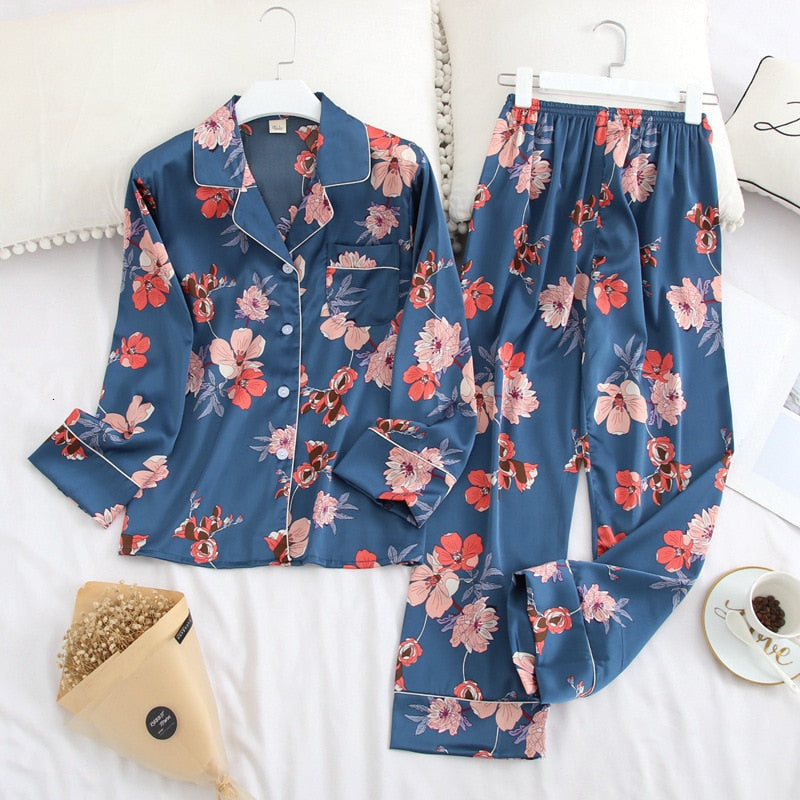 Long Sleeve Silk Pajamas Set