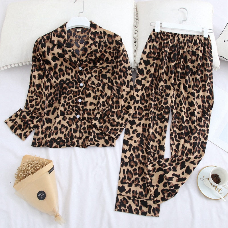 Long Sleeve Silk Pajamas Set